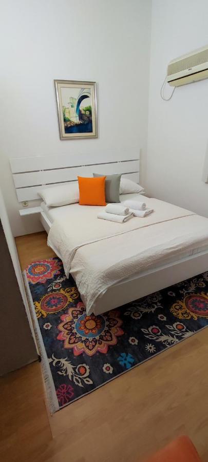 Villa Monera Apartments & Rooms & Free Garage موستار المظهر الخارجي الصورة
