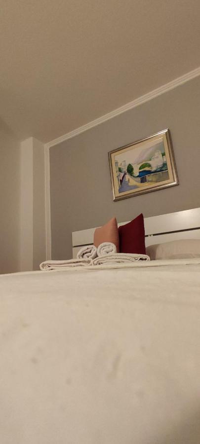 Villa Monera Apartments & Rooms & Free Garage موستار المظهر الخارجي الصورة