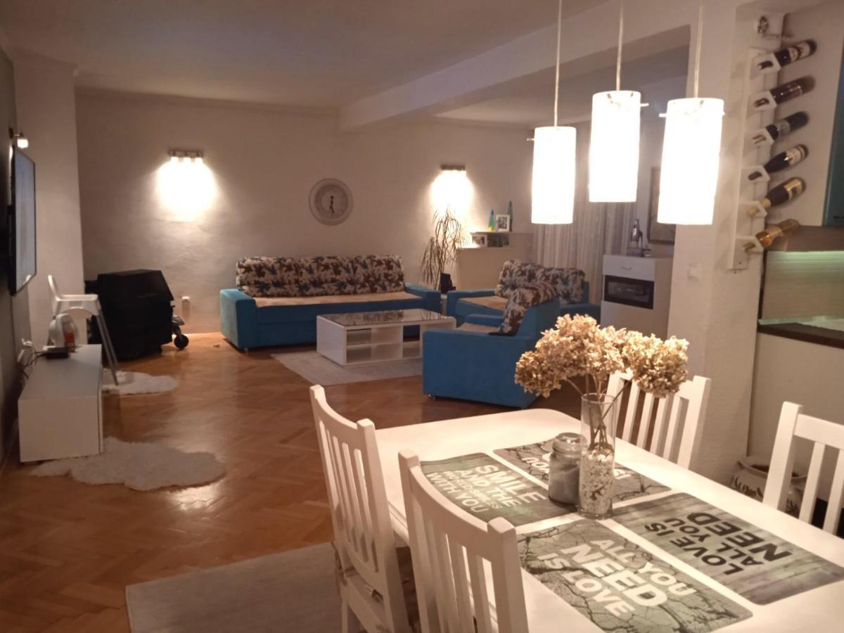 Villa Monera Apartments & Rooms & Free Garage موستار المظهر الخارجي الصورة