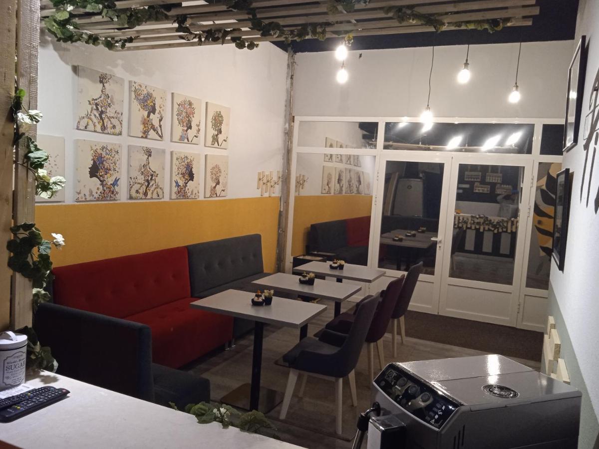 Villa Monera Apartments & Rooms & Free Garage موستار المظهر الخارجي الصورة